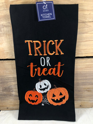 C&F Trick or Treat Pumpkin Towel (Black)